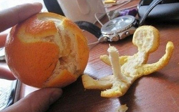 peeling-orange-like-a-boss